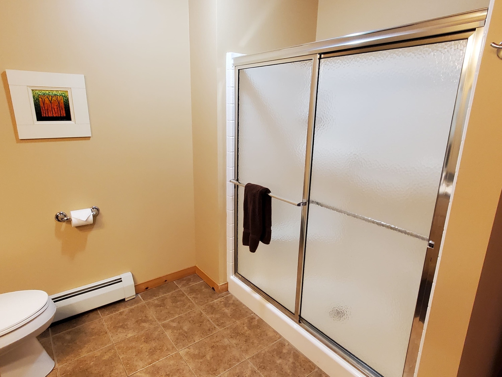 Lake Superior Cabin - Laundry/Bath 34